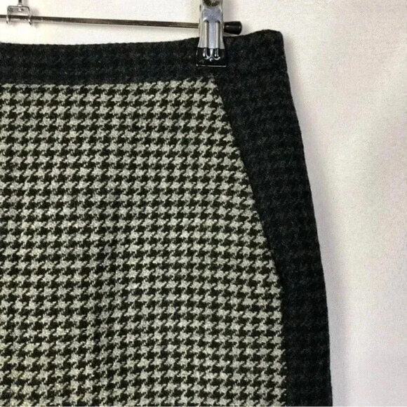 J. Crew The Pencil Skirt Charcoal Gray Houndstooth Knee Length Skirt 00 - Picture 3 of 3